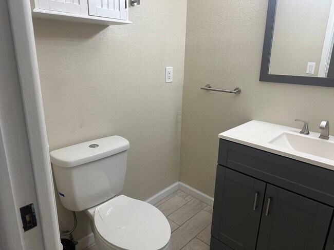 Foto del edificio - 2 Bedroom 2 Bathroom in Winter Haven
