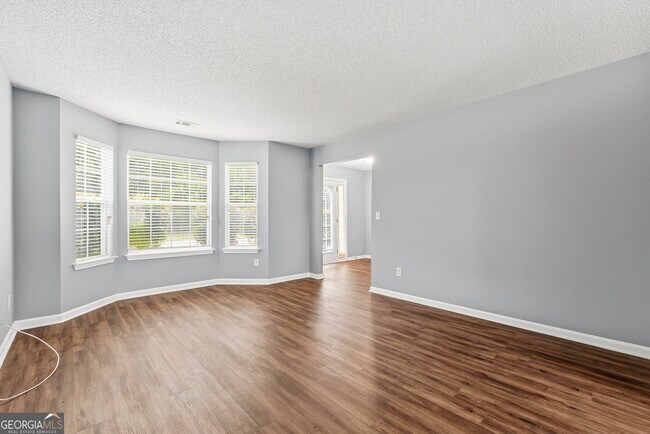 Building Photo - 11925 Spring Lake Way