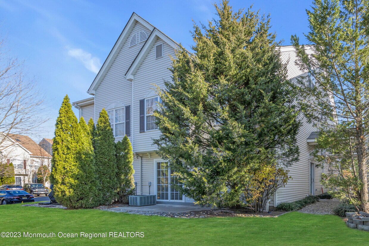 Foto principal - 27 St Paul Ct