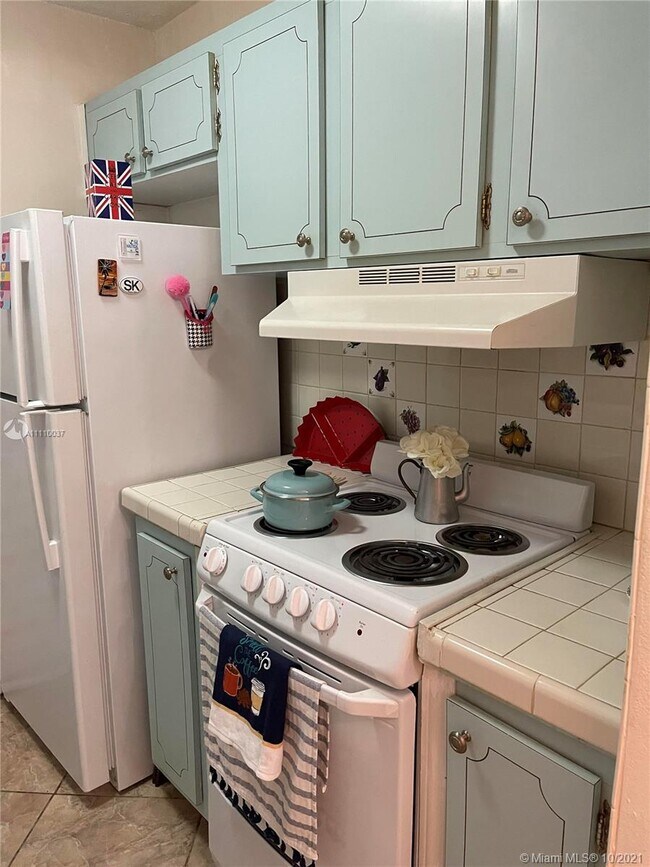 Foto del edificio - 17050 NE 14th Ave