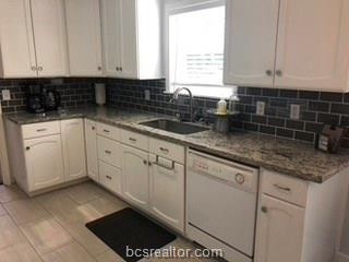 Building Photo - 2810 Cherry Creek Cir