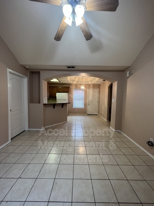 Foto del edificio - 1803 S Ironwood St