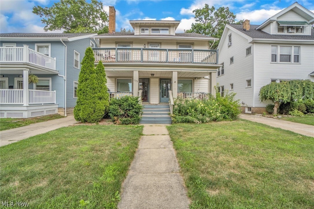 1275 Donald Ave Lakewood, OH 44107 – photo 1