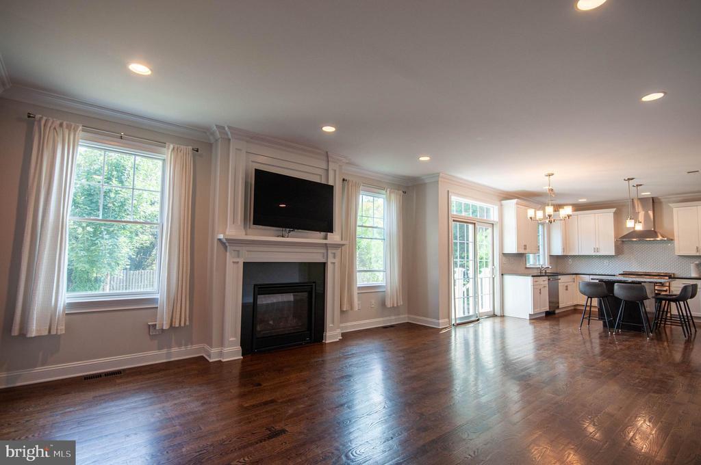 Foto principal - 35 Hillside Rd