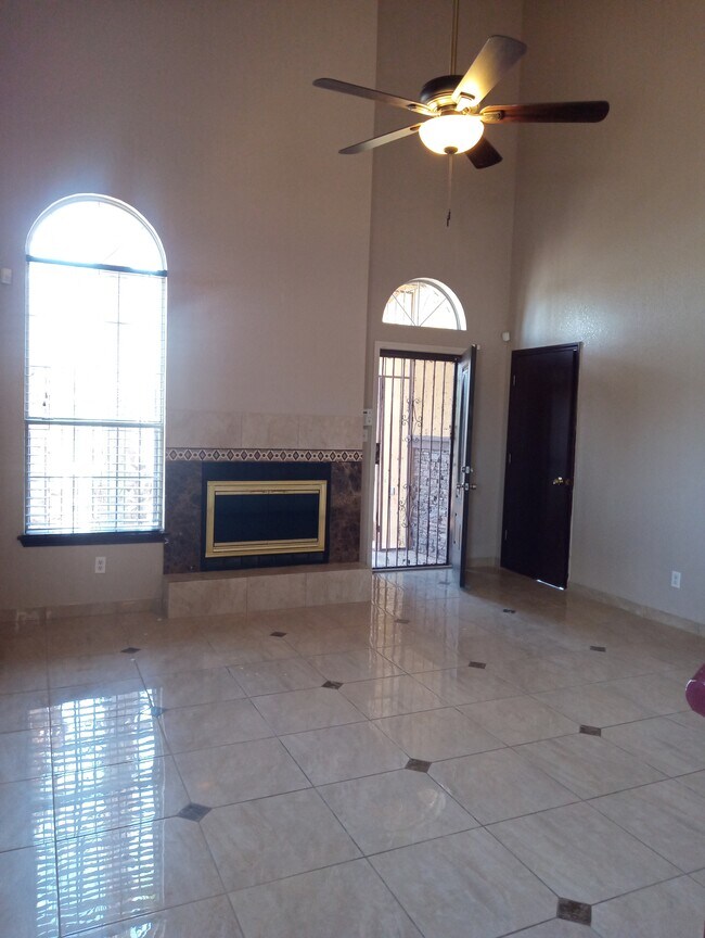 Building Photo - 12513 Angie Bombach Ave