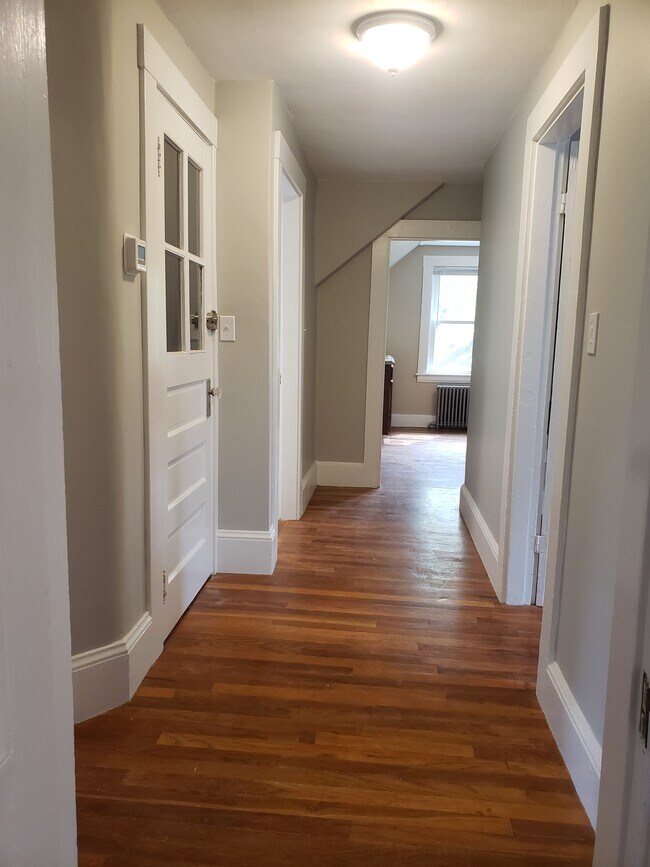 273 Washington St Unit 2, East Walpole, MA 02032 Apartments in East Walpole, MA