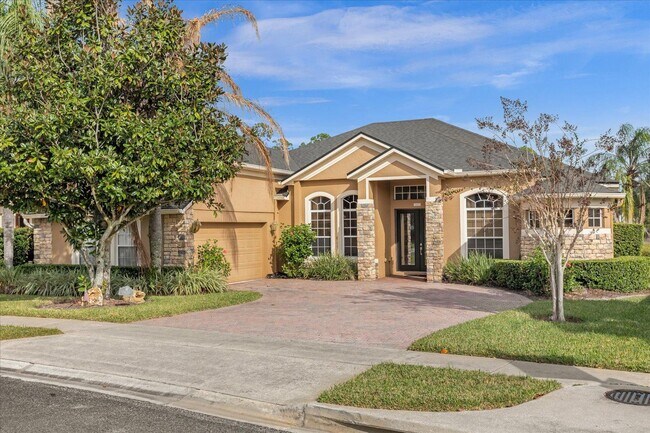 Photo - 2625 Tweed Run House