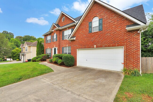 Building Photo - 3335 Miller Creek Rd