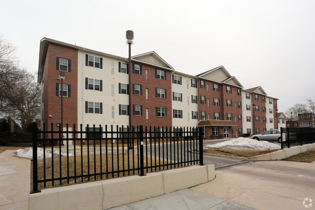 Foto principal - Paschal Senior Housing