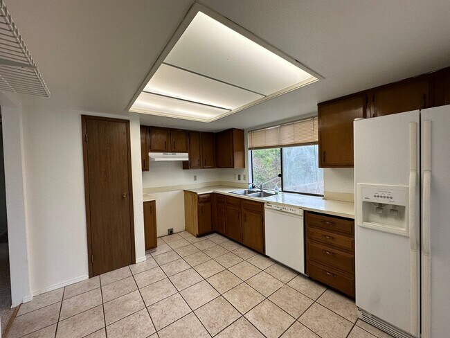 Foto del edificio - 18658 110th Pl SE