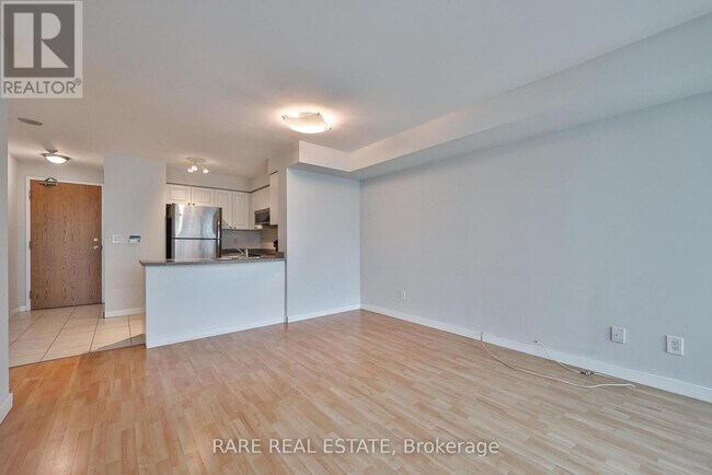 Photo du bâtiment - 5500 Yonge St