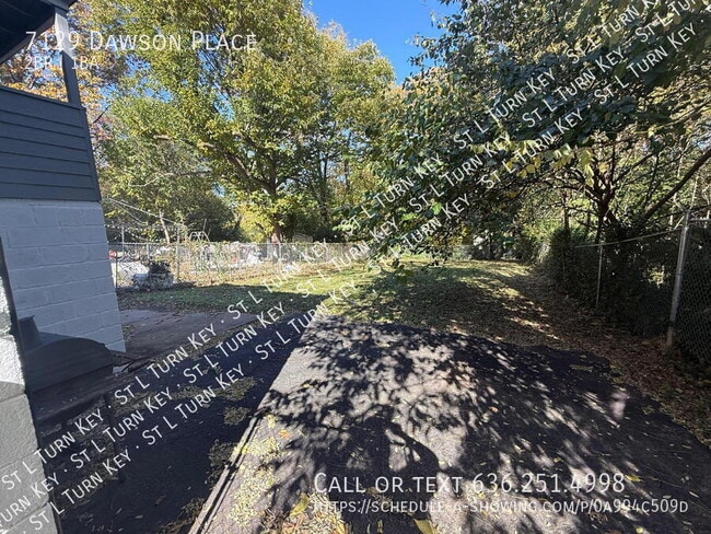 Foto del edificio - 7129 Dawson Pl