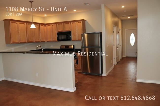 Foto del edificio - 1108 Marcy St