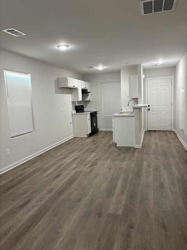 Foto del edificio - 2585 Callie Rd