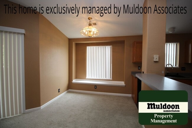Foto del edificio - Strawberry Field gated community condo