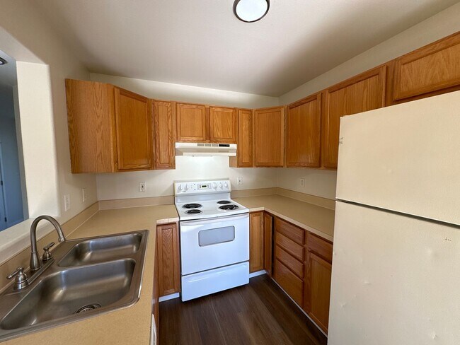 Building Photo - 4860 48th Loop