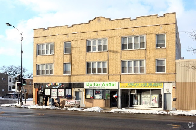 Building Photo - 5030-5034 W North Ave