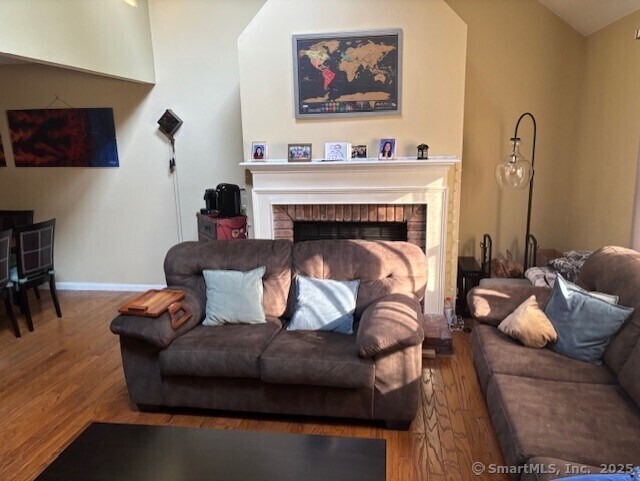 Foto del edificio - 9 Shadowwood Cir