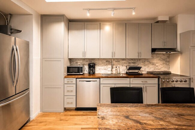 Foto del edificio - 354 Bowery-SI ID1035017P