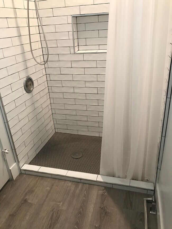 Master bathroom shower - 73951 Shadow Mountain Dr