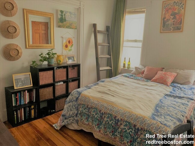 Foto del edificio - 57 Walden St