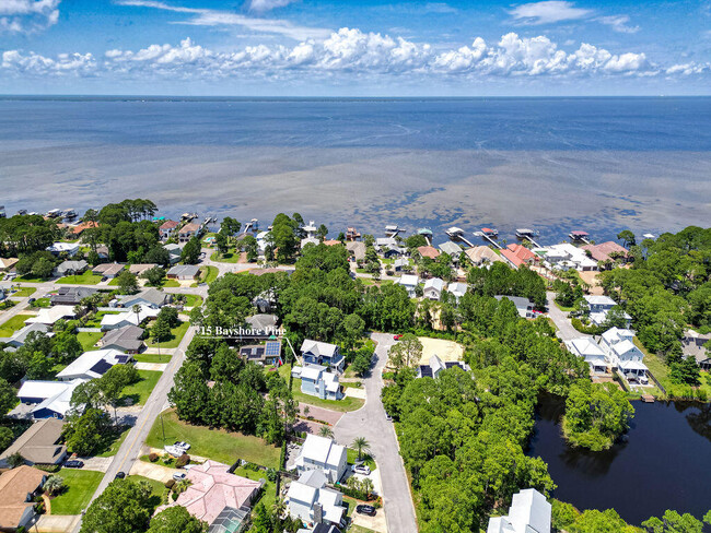 Foto del edificio - 15 Bayshore Pines Ct