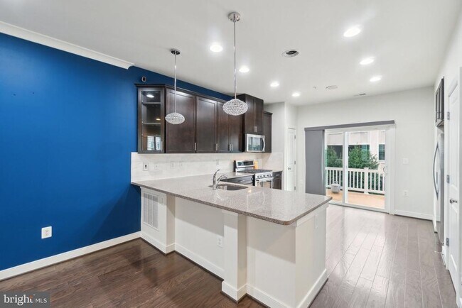 Building Photo - 241 Kepler Dr