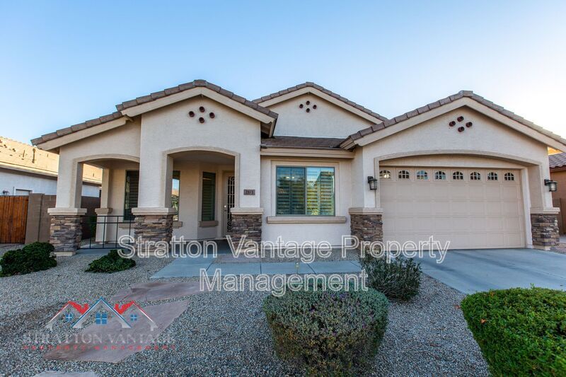 Foto principal - 2813 E Cobalt St