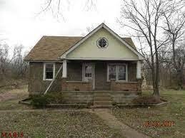 Building Photo - 467 S Main St