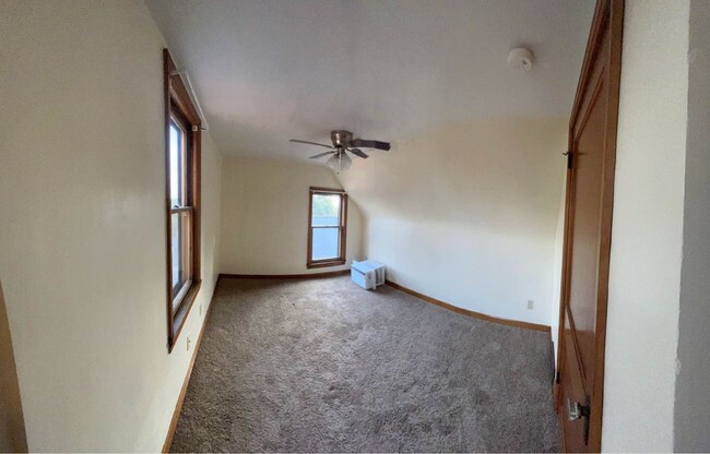Building Photo - 675 18th St
