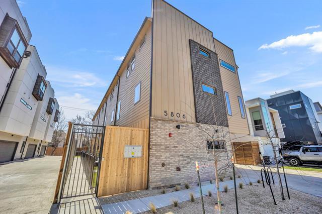 Foto del edificio - 5806 Bryan Pkwy