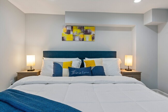 Foto del edificio - 114 Dahlia Ave NW