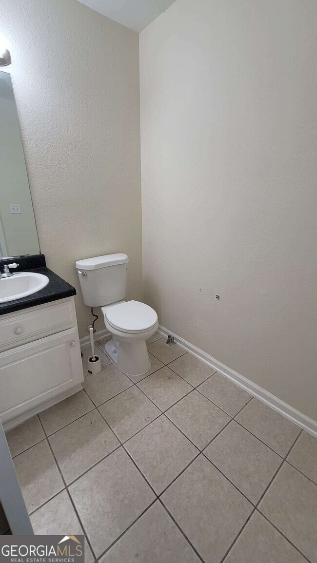 Foto del edificio - 6018 Creekerton Blvd