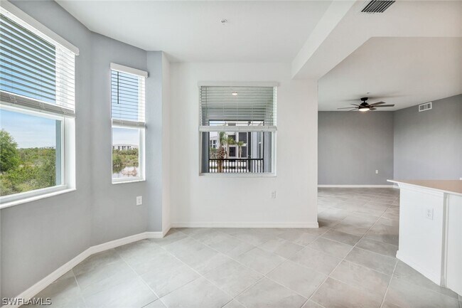 Building Photo - 14141 Heritage Landing Blvd