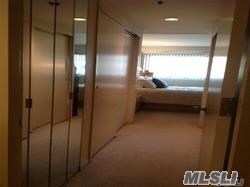 Foto del edificio - 88 Cutter Mill Rd