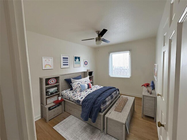 Dormitorio 1 - 2105 Grand Ave S