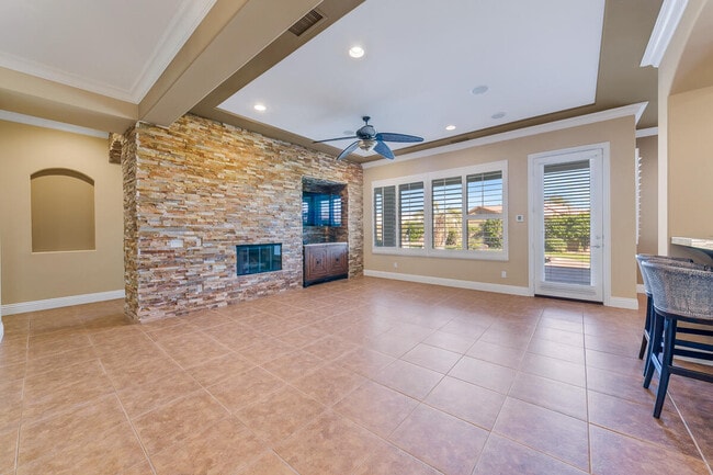 Foto del edificio - 112 Rosetta Ct