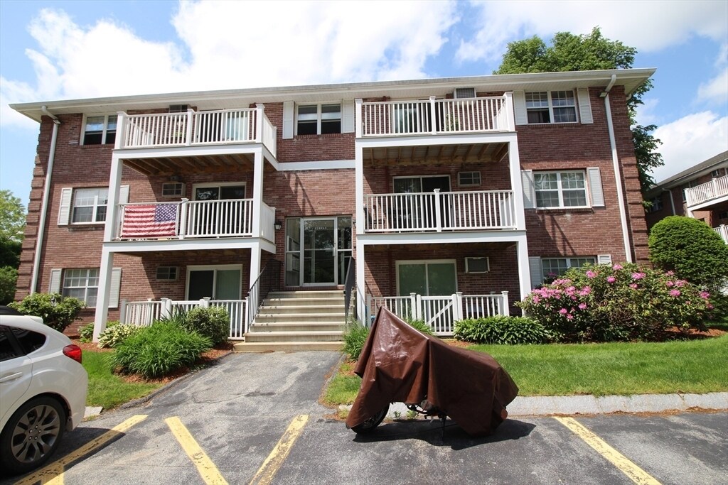 5 Kenmar Dr Unit 3, Billerica, MA 01821 - Condo for Rent in Billerica ...