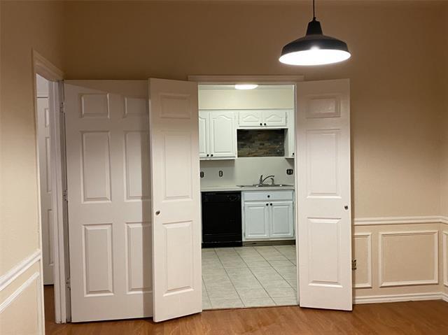 Foto del edificio - 3611 Hilltop Ln
