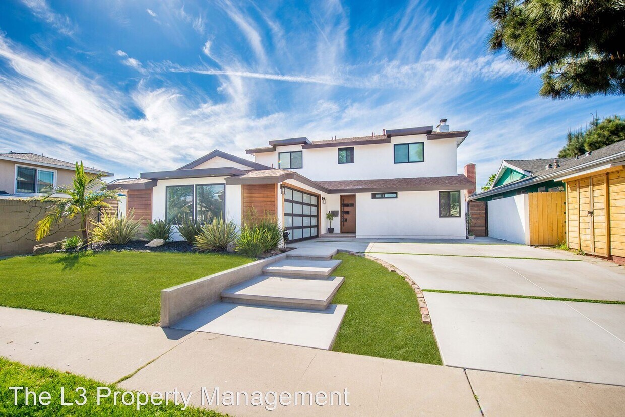 Primary Photo - 5 br, 3 bath House - 3415 Lilly Ave.
