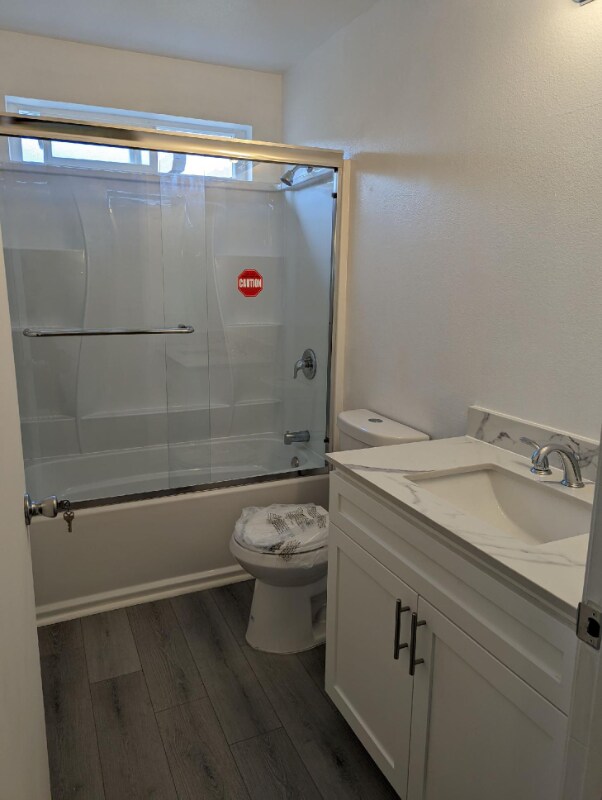 Foto del edificio - 5529 Fulcher Ave