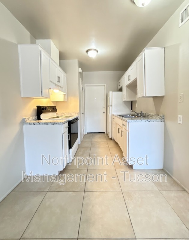 Foto del edificio - 1508 N Craycroft Rd