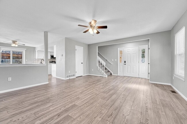 Building Photo - 1872 S Cathay Ct