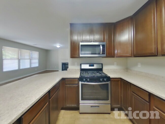 Foto del edificio - 5213 S 23rd Pl