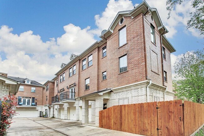 Foto del edificio - 1408 Birdsall St