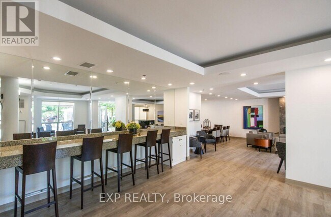 Photo du bâtiment - 10 Delisle Ave