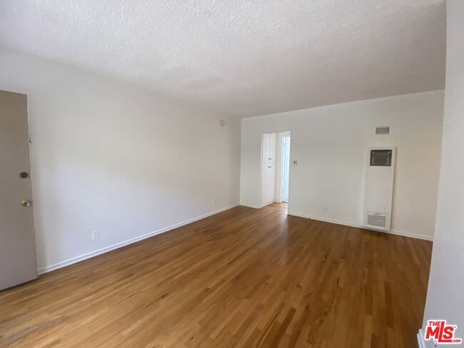 Building Photo - 1420 17th St