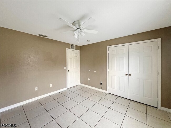 Foto del edificio - 5231 27th St SW