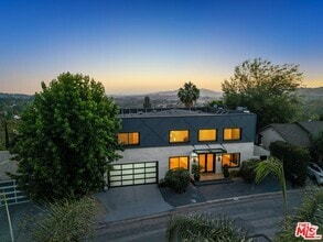 Building Photo - 105 Sequoia Dr