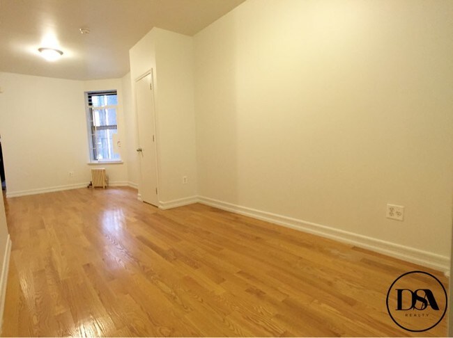 Building Photo - 448 Amsterdam Ave